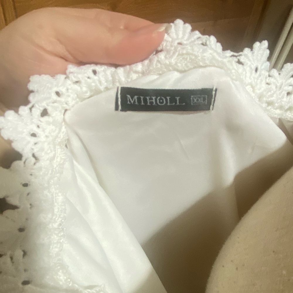 Formal Dress - Picture 3 of 3